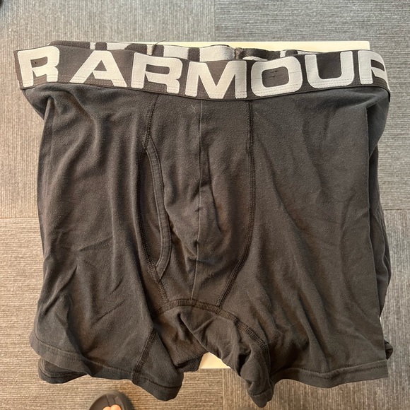 3 pair of under armor boxer briefs. Size large.
